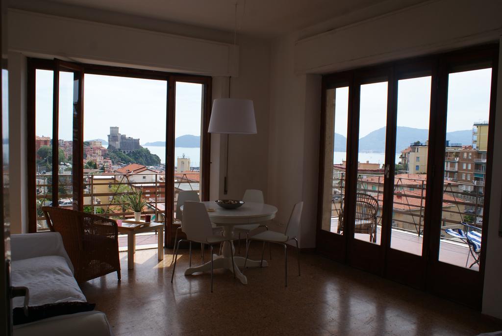 레리치 Il Terrazzo Sul Castello 아파트 외부 사진