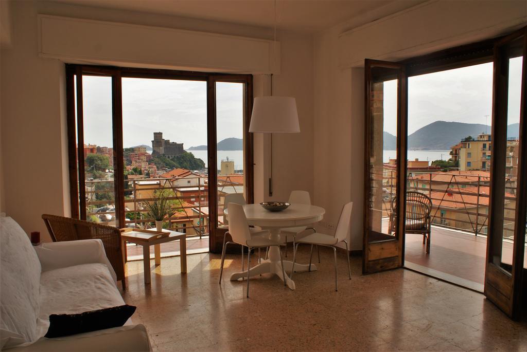 레리치 Il Terrazzo Sul Castello 아파트 외부 사진